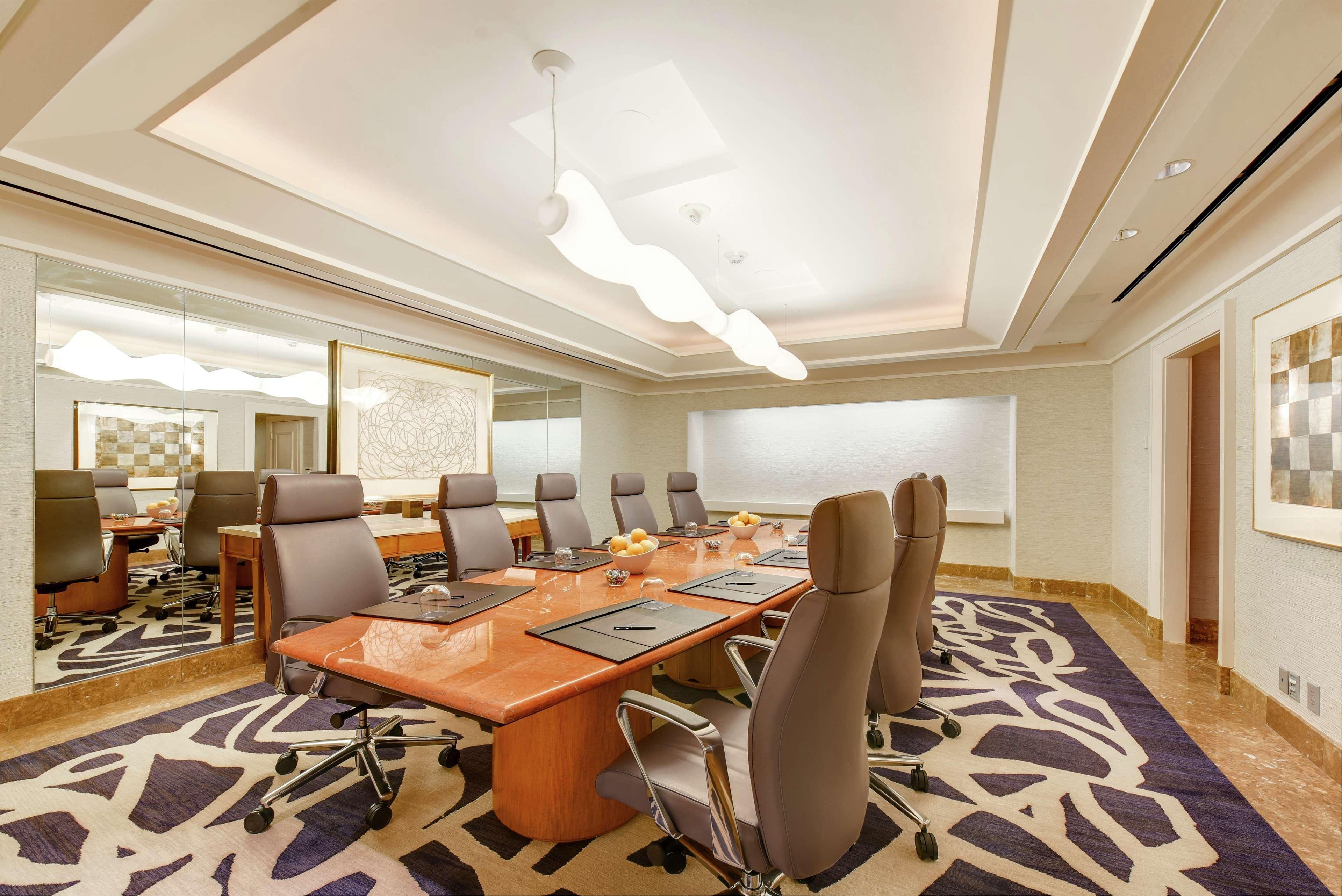Hilton Los Angeles Airport Екстериор снимка