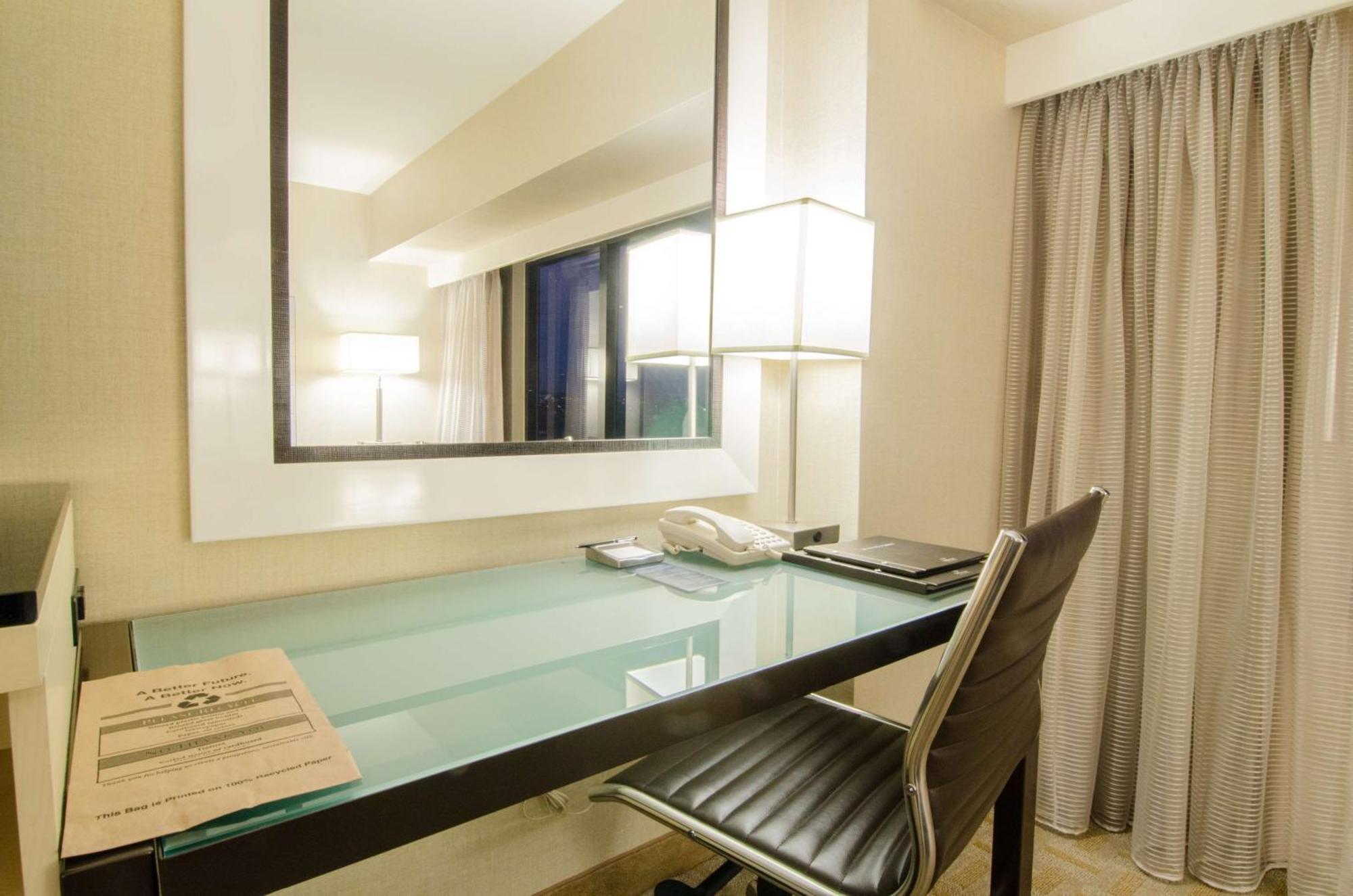 Hilton Los Angeles Airport Екстериор снимка